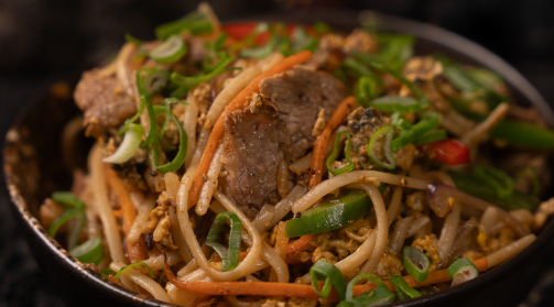 Yakisoba de Lomo